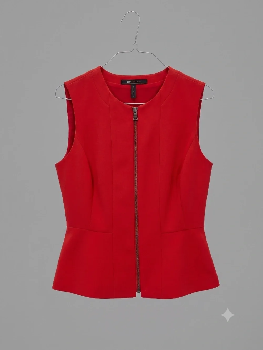 BCBGMAXAZRIA Red Zip-Up Peplum Sleeveless Top -- Size M